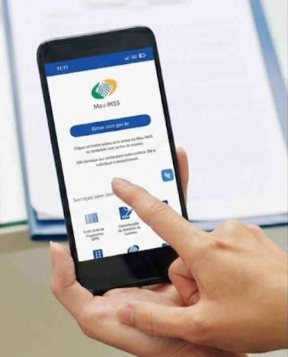 Alerta máximo: Aviso sobre o INSS revela golpe que rouba 13º salário de idosos aposentados