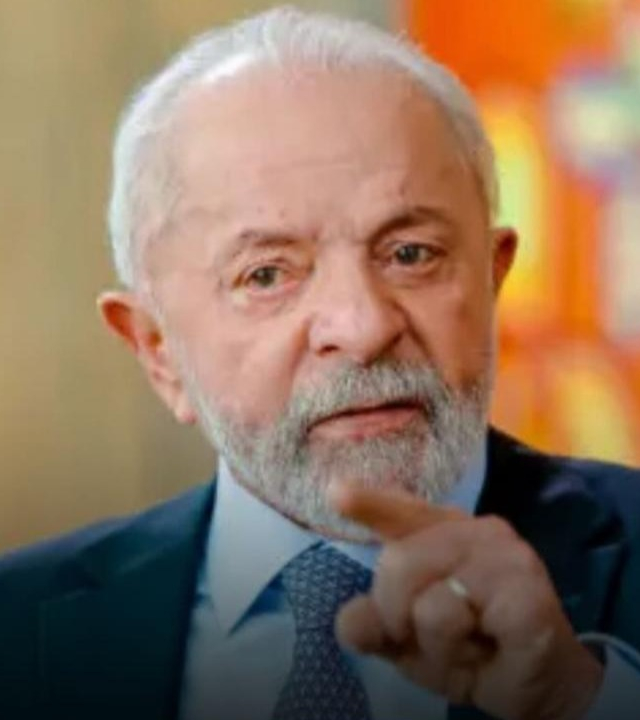 CONTRASTE FISCAL: Bolsonaro deixou R$ 54 bilhões em caixa e gestão de Lula já acumula R$ 354 bilhões de rombo