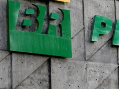 Funcionários da Petrobrás anunciam greve nacional; saiba quando começa