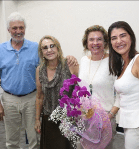 Homenagem no Hospital Beneficente Unimar celebra a trajetória de 25 anos do Dr. José Pedro Novarete e marca o início de um novo capítulo em sua vida.