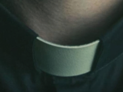 Padre é esfaqueado por pai de adolescentes após chamá-las de ‘lindas’