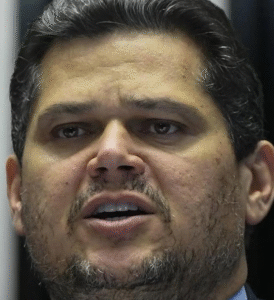 Alcolumbre: É ofensivo insinuar que cargos resolvem aprovação de Messias