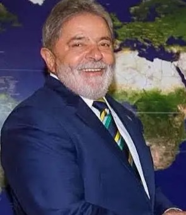 Em 1989, Lula celebrou o veto à candidatura de Silvio Santos; hoje, suas filhas lhe abrem espaço no SBT; VEJA VÍDEO