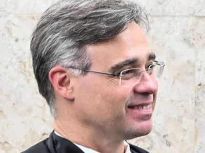 Mendonça levanta sigilo e expõe irregularidades em contratos ligados ao INSS