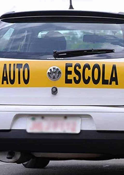 Autoescolas pressionam Congresso e STF para impedir o fim da obrigatoriedade das aulas da CNH