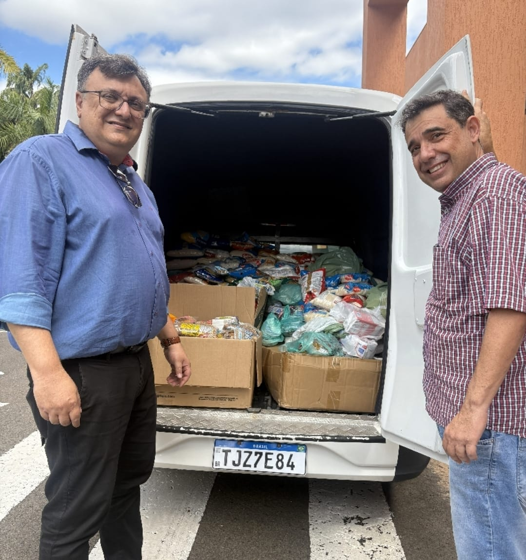 Acadêmicos de Direito da Unimar do primeiro, segundo e terceiro ano arrecadam mais de 700 quilos de alimentos para o Educandário, entidade que atende diariamente mais de 150 crianças e adolescentes