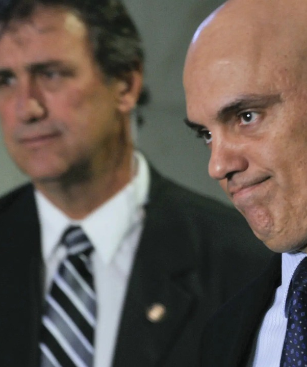 Suspeitas de corrupção de Moraes impulsionam impeachment