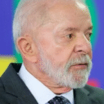 Nova pesquisa aponta números em eventual 2º turno entre Lula e Flávio; CONFIRA