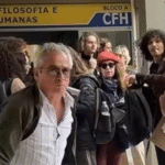 Atacado por futuro professor da UFSC, diz influencer; VEJA VÍDEO