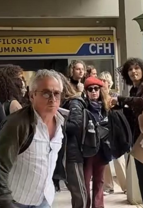 Atacado por futuro professor da UFSC, diz influencer; VEJA VÍDEO