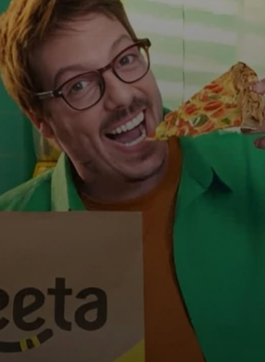 Fábio Porchat compara trabalho em aplicativo à escravidão, mas faz propaganda para empresa chinesa de delivery