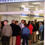 Fila do INSS cresce de forma alarmante, e idosos morrem antes de terem pedidos de aposentadoria analisados