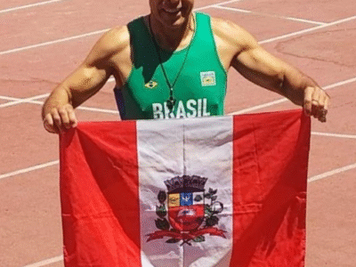 Mariliense Dermânio Lima é campeão no revezamento 4x400m no Sul-Americano de Atletismo Master, realizado no Chile. A delegação brasileira contou com 230 atletas nessa competição master