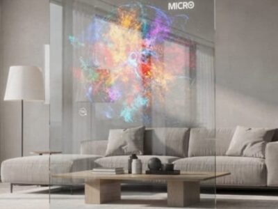 Quando desligada, parece vidro e ligada, exibe imagens que flutuam no ar