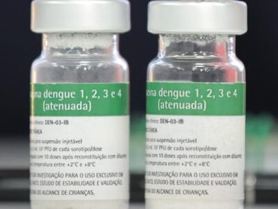 8 perguntas e respostas sobre a vacina da dengue do Instituto Butantan que começa a ser aplicada na população. Imunizante de São Paulo é o primeiro em dose única do mundo