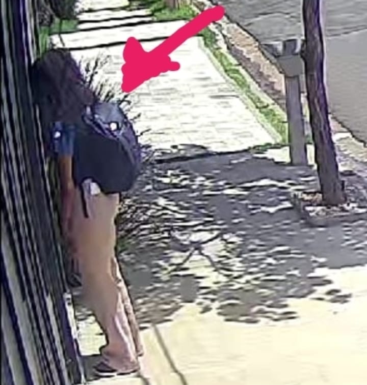 Atenção: alerta aos moradores de Marília! Estão circulando pelos bairros da cidade pessoas se passando por “universitárias” realizando “pesquisas”, que insistem para entrar nas residências. É GOLPE!