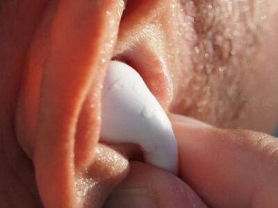 Fones Bluetooth causam nódulos na tireoide? O que a ciência realmente diz