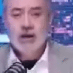 Jornalista afirma que diante do Estatuto do Idoso, Daniela Lima teria cometido crime ao falar de Bolsonaro; VEJA VÍDEO