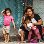 Tragédia venezuelana: socialismo, tirania política, assistencialismo, tirania policial, das Forças Armadas, Parlamento e do Judiciário estão todos conectados