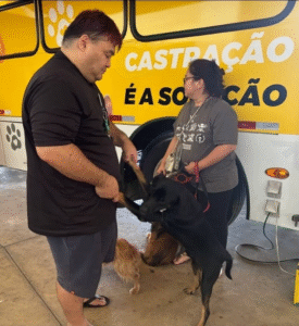 Causa Animal: Secretarias iniciam atendimento no Castramóvel para os agendamentos feitos em dezembro. Ontem fora 150 animais. Veja horários e locais de hoje e amanhã