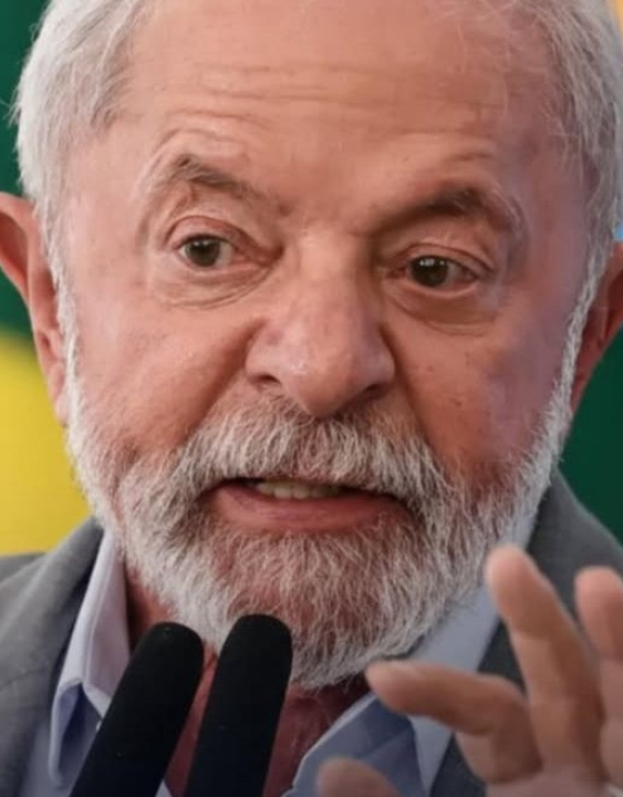 LULA EXPÕE ‘PREOCUPAÇÃO’ COM USO DA FORÇA E DEFENDE SOBERANIA DA VENEZUELA