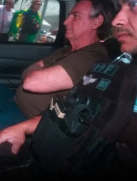 Oposição estuda ‘saída legislativa’ para Bolsonaro ir para domiciliar