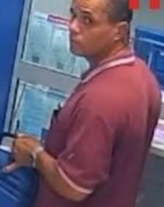 ACREDITE SE QUISER: Homem invade lotérica e furta caixinha de moedas da APAE; VEJA VÍDEO