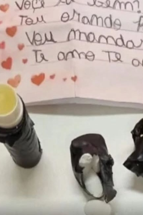 Homem tenta entrar em presídio com tadalafila e carta de amor na cueca