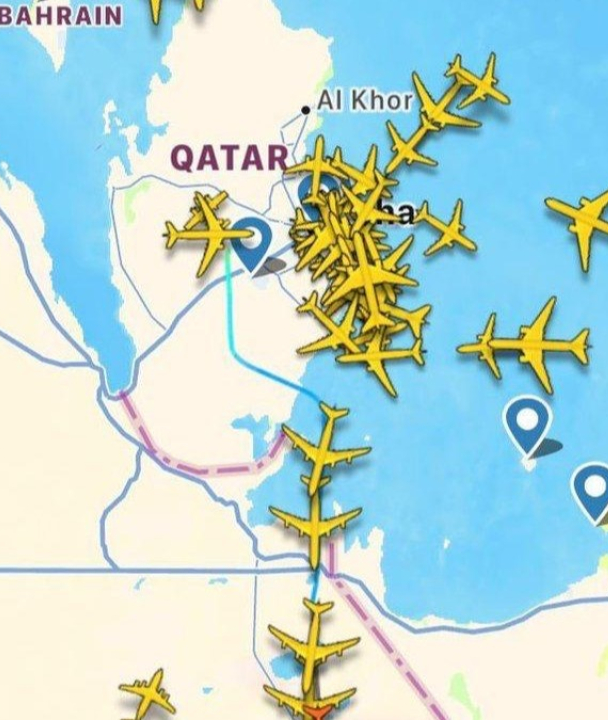 Lá vem pólvora: EUA botam 6 aviões-tanque no ar próximo ao Qatar