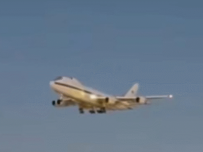 O ‘avião do juízo final’ pousa em Los Angeles e coloca o mundo em alerta