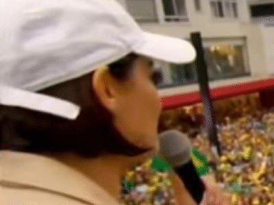 RANIER BRACON: Carlos diz que acordo condiciona domiciliar de Bolsonaro a candidatura de Tarcísio; VEJA VÍDEO