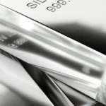 Disparada da prata impulsiona venda de joias e até conjuntos de jantar