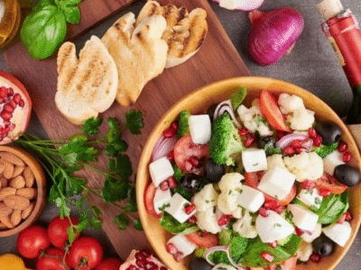 Dieta mediterrânea reduz risco de miopia em 41% em adolescentes, mostra pesquisa inédita. Entenda sobre isso e muito mais com especialista