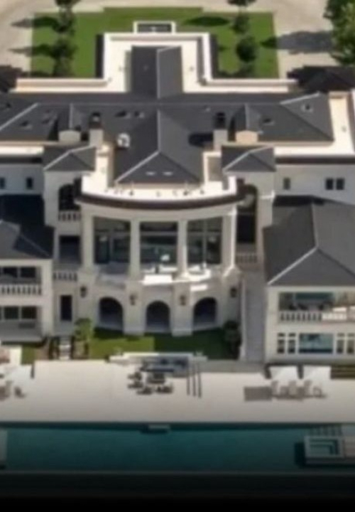 Pai de Vorcaro negocia mansão de R$ 180 milhões em Orlando