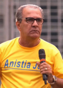 Moraes manda Malafaia se explicar por chamar Alto Comando do Exército de frouxo