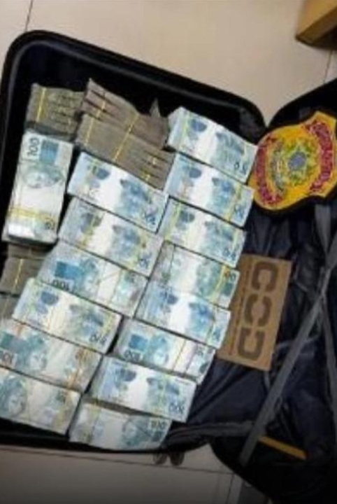 Mala com R$ 1,7 milhão é interceptada a caminho de Brasília