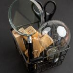 Você sabia que paga até 50% a mais sobre o preço dos materiais escolares por causa de impostos? Veja alerta da Acim Marília e a importância de pesquisar preços