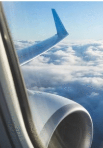 O real motivo das janelas dos aviões são sempre redondas e nunca quadradas que poucos sabem