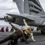 URGENTE: Drone iraniano é abatido pela Marinha dos EUA perto de porta-aviões