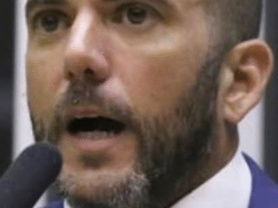 Jordy protocola pedido de CPMI do Master e diz que há ‘operação abafa’ para impedi-la