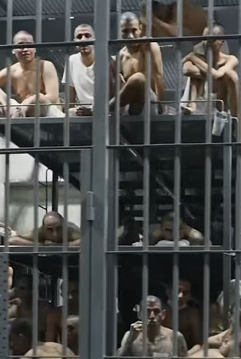 A cadeia mais temida do mundo fica em El Salvador, os detalhes são mostrados e são de arrepiar, VEJA VÍDEO