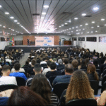 Unimar recebe milhares de novos alunos na tradicional “Recepção dos Ingressantes” em acolhimento que marca o início da jornada acadêmica