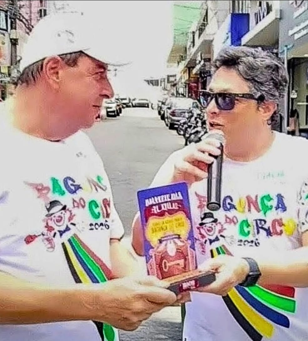 Carnaval 2026: Bloco “Bagunça do Circo” abre a festividade em Marília com desfile há 32 anos no centro comercial da cidade e Associação Comercial homenageou a diretoria e foliões. Confira!