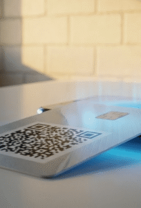 Primeira via da Nova Carteira de Identidade é gratuita e novo modelo com QR Code e chip já tem prazo de troca