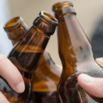 Cardiologista explica como a cerveja age e prejudica saúde do coração