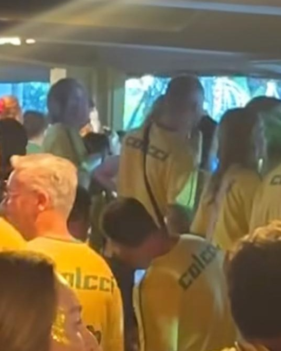 Lula é vaiado em camarote da Sapucaí; VEJA VÍDEO