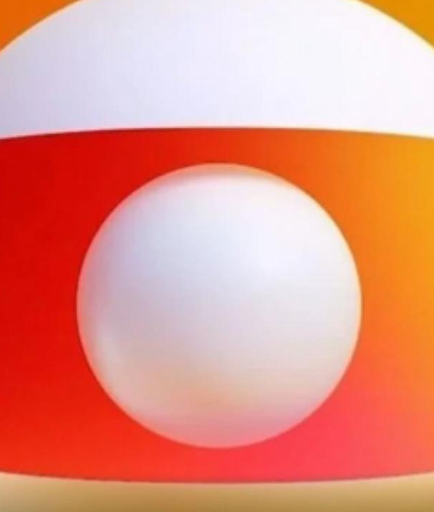 Globo dá pouca audiência a escola de samba que homenageia Lula e petistas reagem