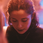 BBC expõe rede que comercializa vídeos de mulheres em saídas noturnas