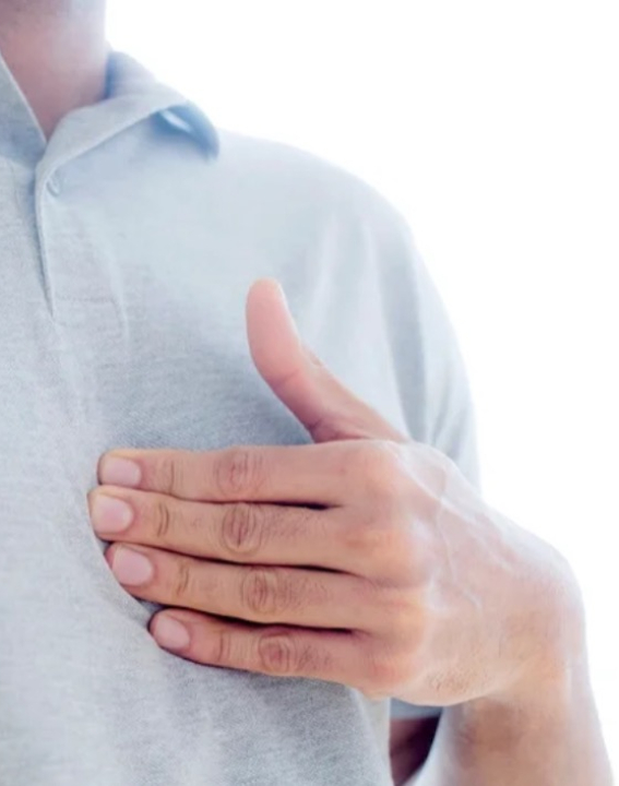 Refluxo e câncer gástrico: oncologista explica os sinais de alerta