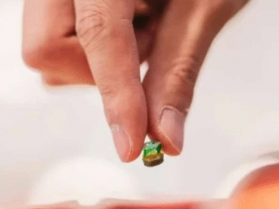 Cientistas dos EUA criam robô que desobstrui artérias e combate derrames isquêmicos. É quase o mesmo tamanho de um grão de arroz e projeta excelente resultado